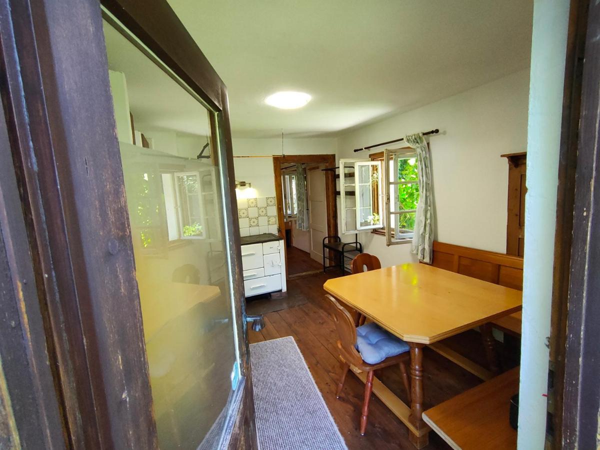 Gemuetliche Ferienwohnung Mit Kamin Und Garten Garmisch-Partenkirchen Dış mekan fotoğraf